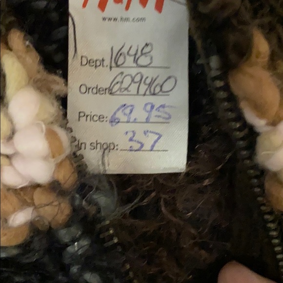 H&M Very nice new poncho rainbow colors with hoodie - Picture 2 of 5